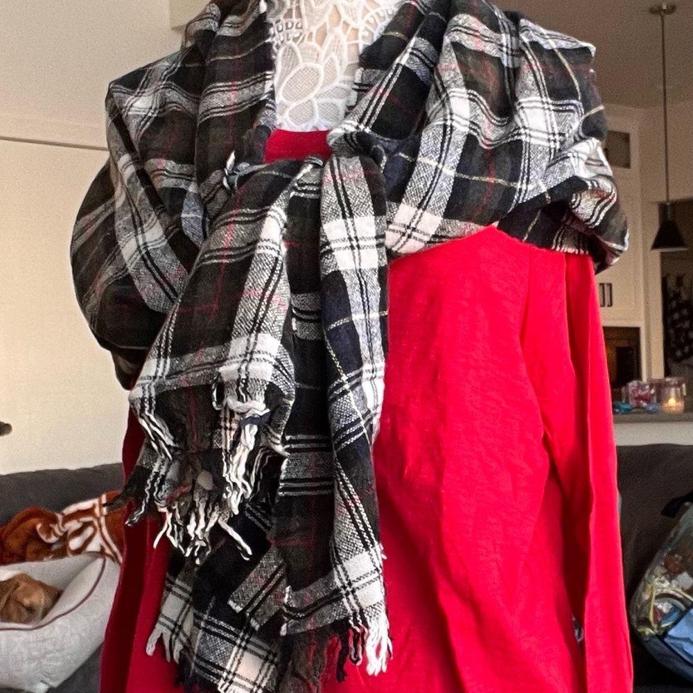 Scarf plaid